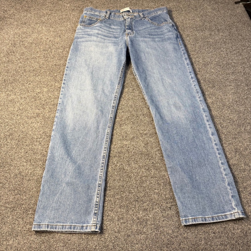 Wrangler Classic Straight Leg Jeans Mens Light Wash Denim Five Pocket 34x30